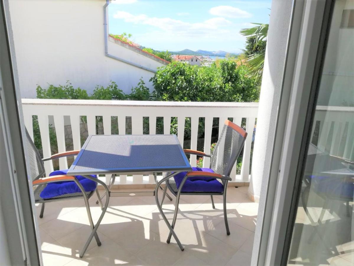 Apartments Janja Murter Kültér fotó
