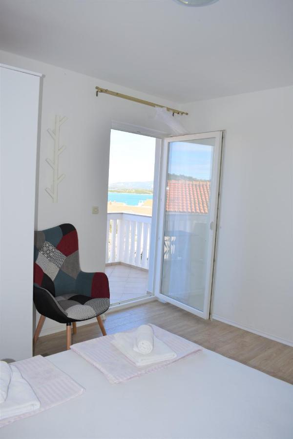 Apartments Janja Murter Kültér fotó