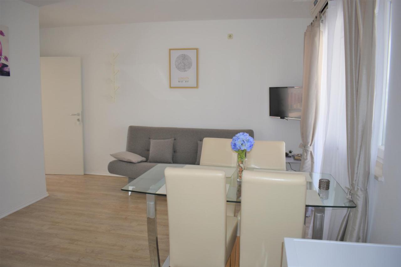 Apartments Janja Murter Kültér fotó