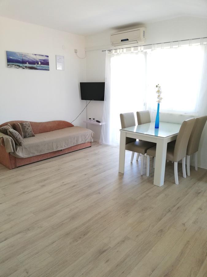 Apartments Janja Murter Kültér fotó